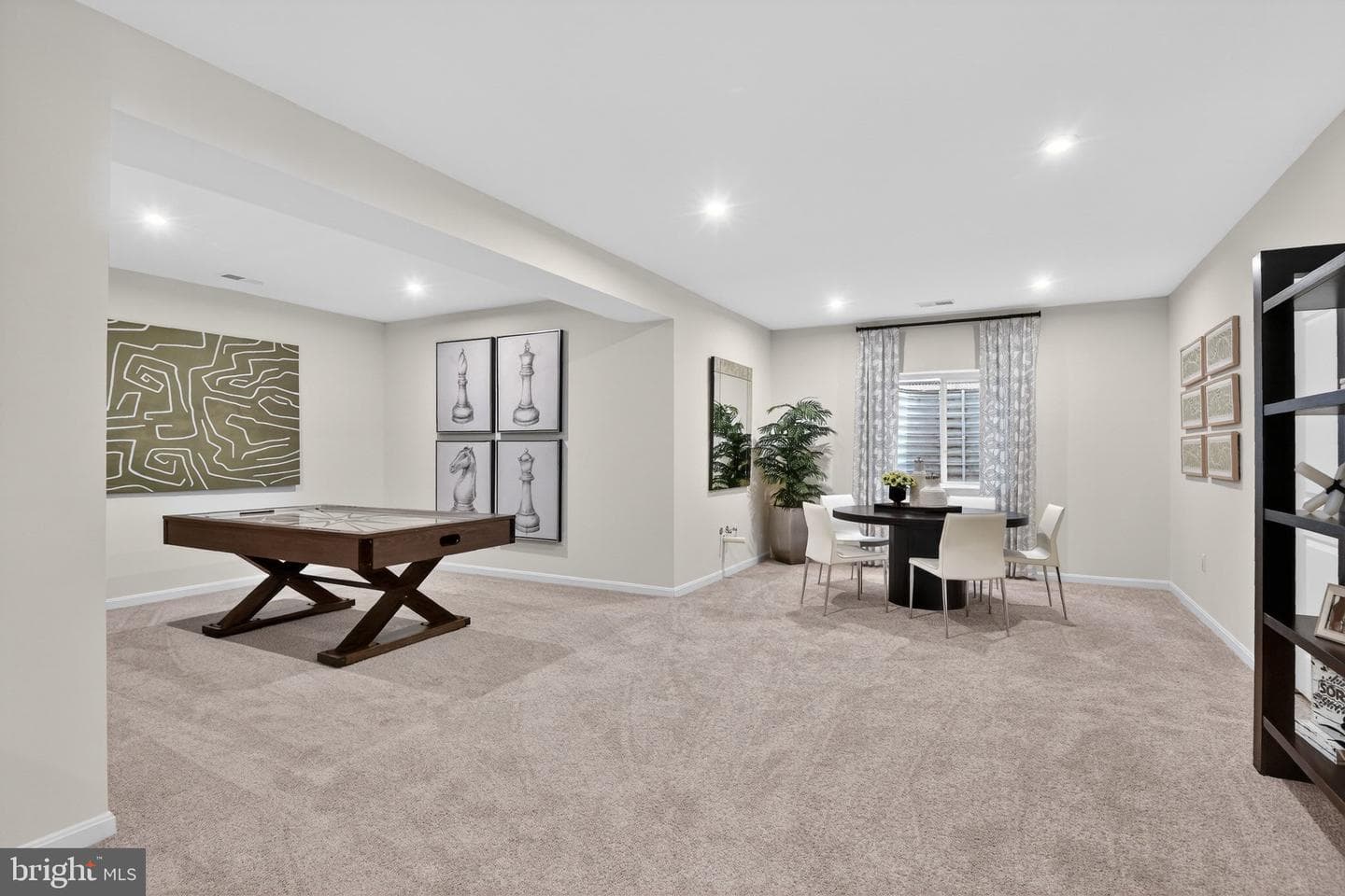 8059 Mckay Street photo 44