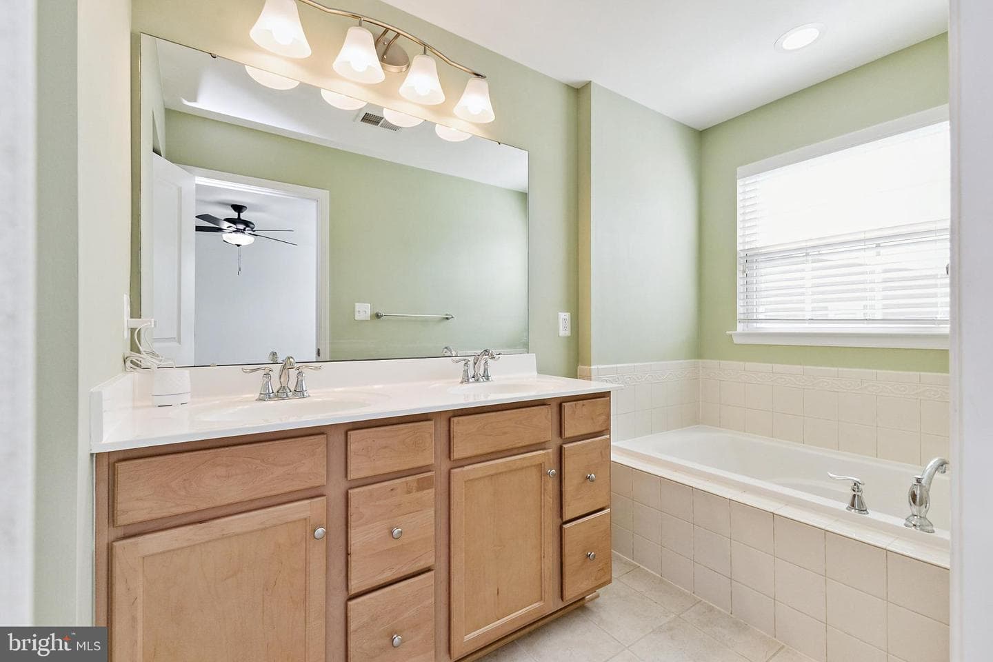 6530 Lafayette Avenue photo 13