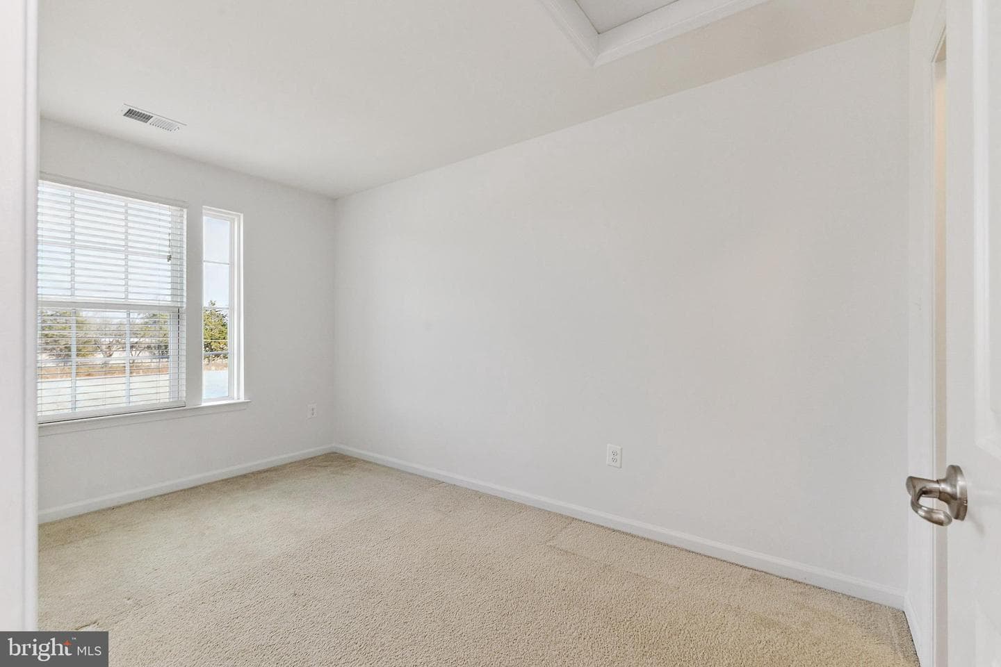 6530 Lafayette Avenue photo 16