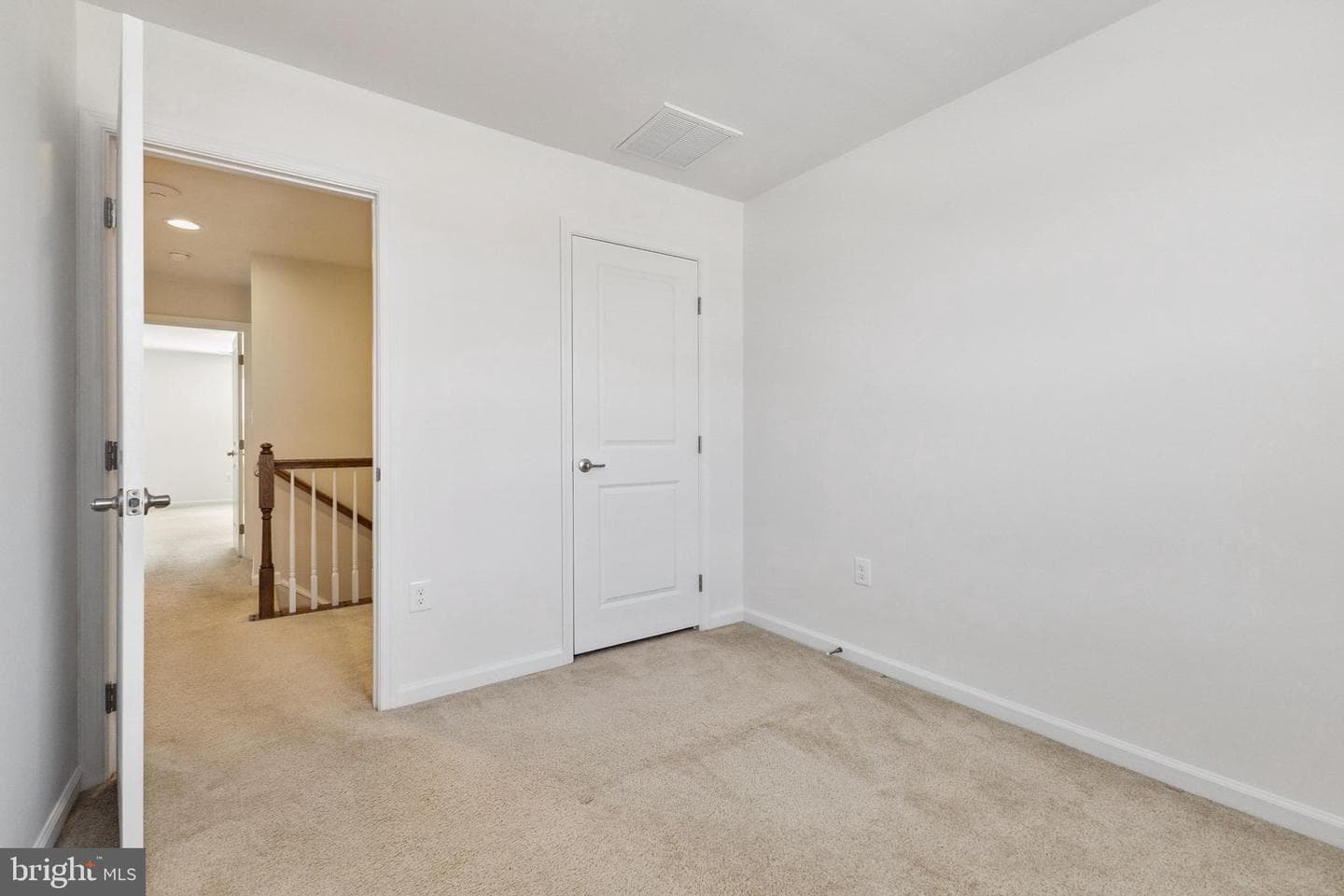 6530 Lafayette Avenue photo 20