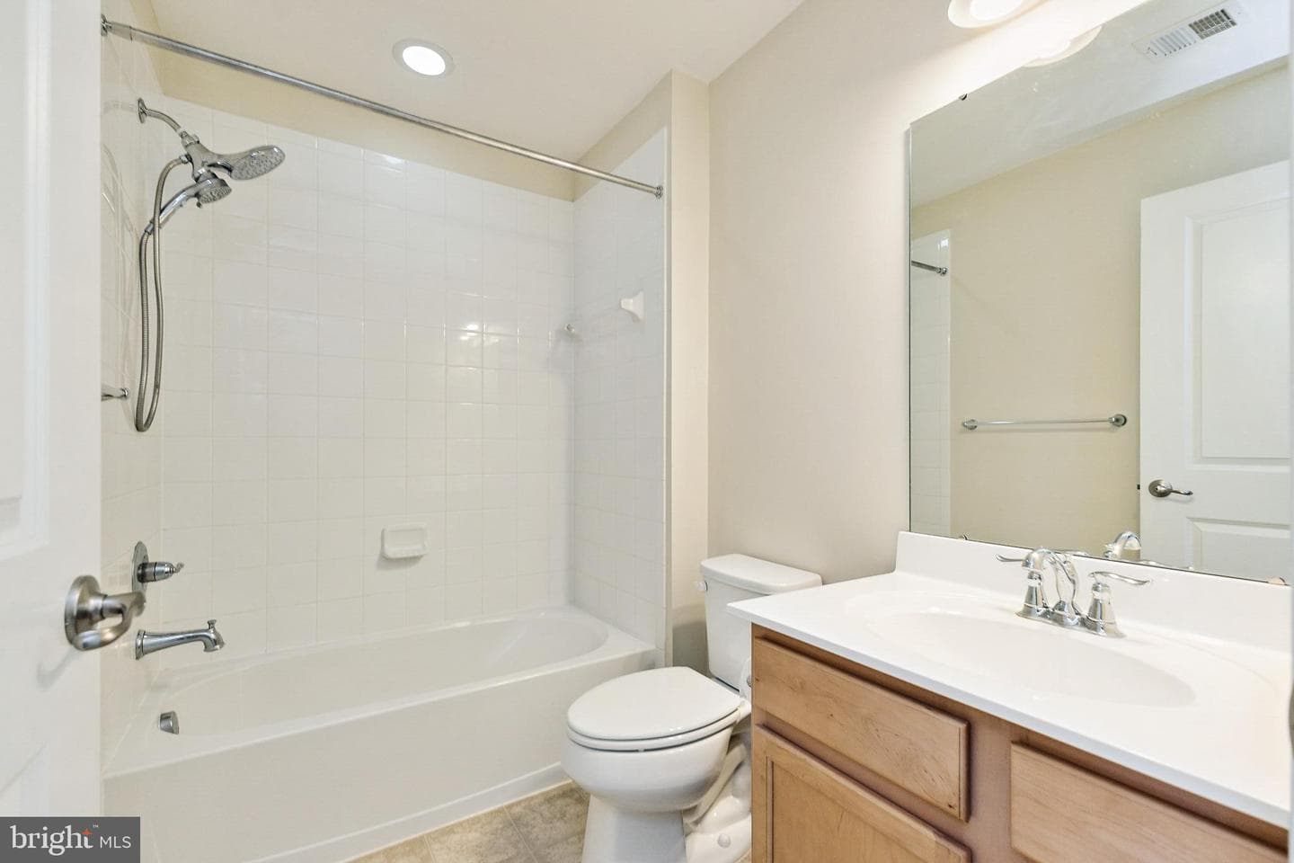 6530 Lafayette Avenue photo 21