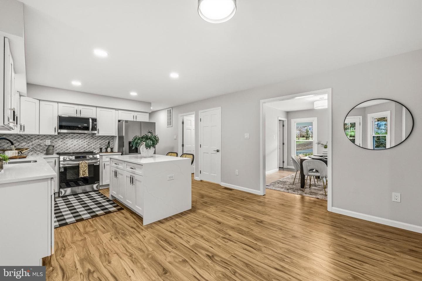 5623 Wilshire Court photo 10