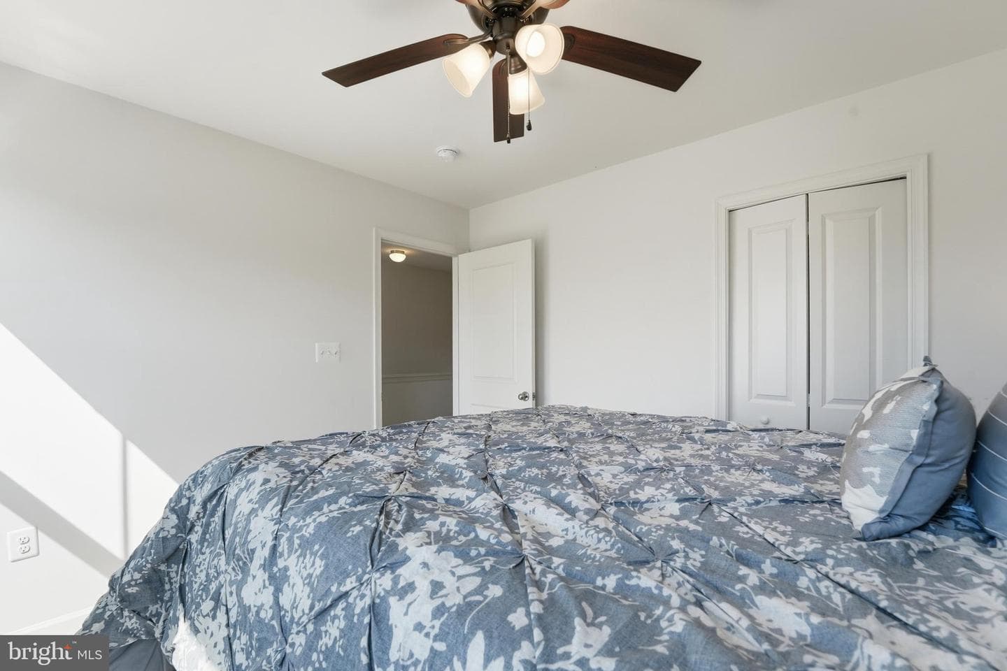 5026 Godwins Landing Drive photo 16