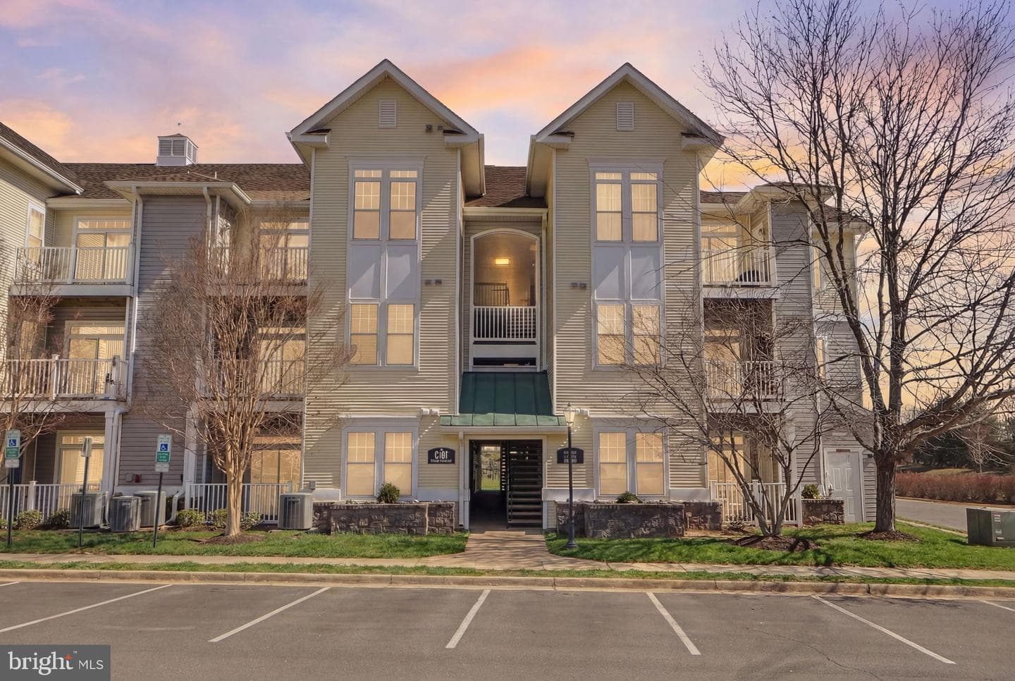 6161 Willow Place #308 photo 25