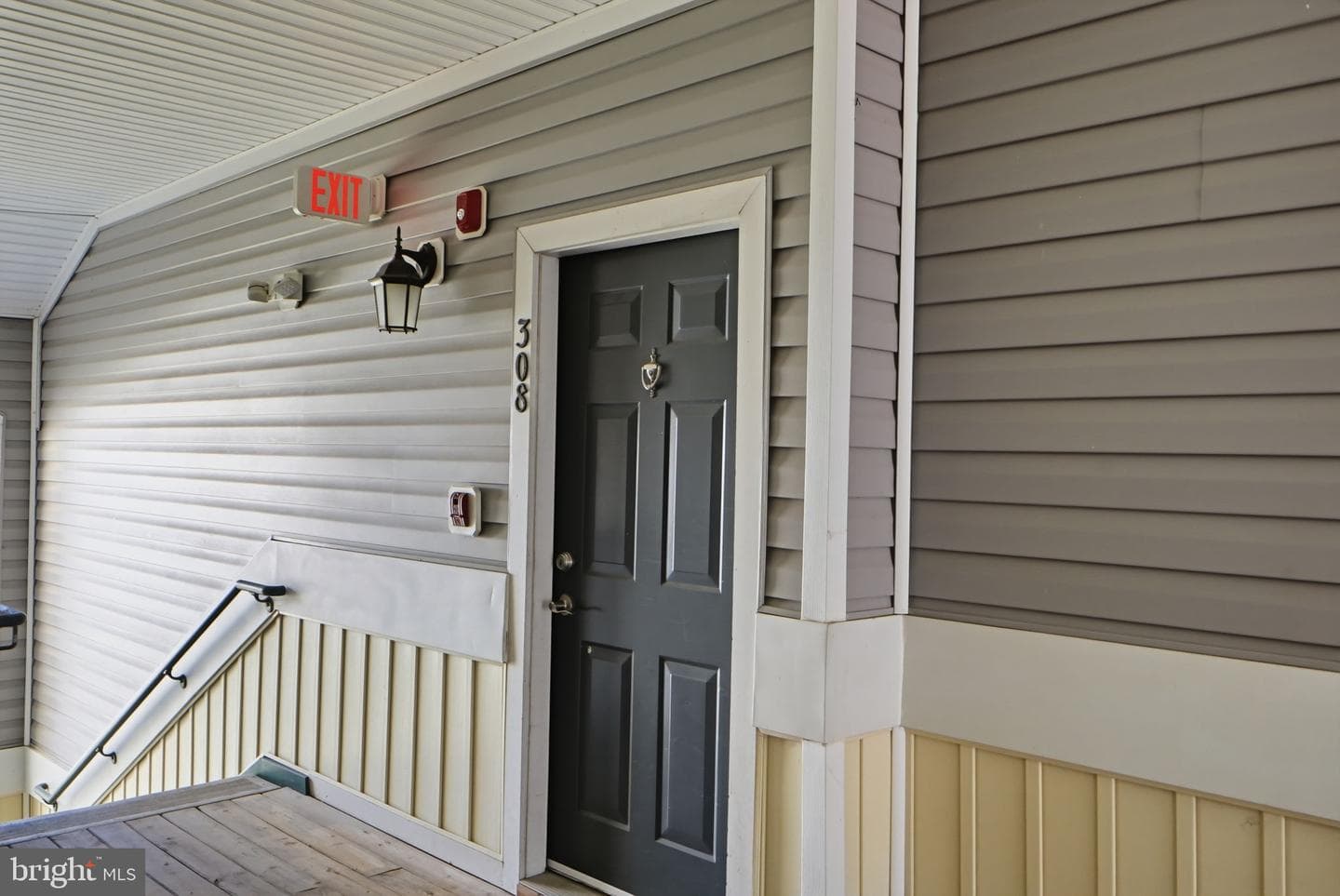 6161 Willow Place #308 photo 3