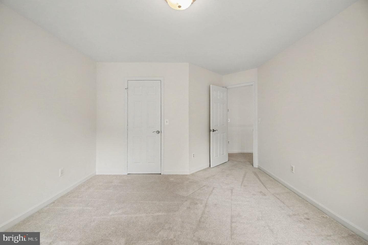7182 Brewster Lane photo 24