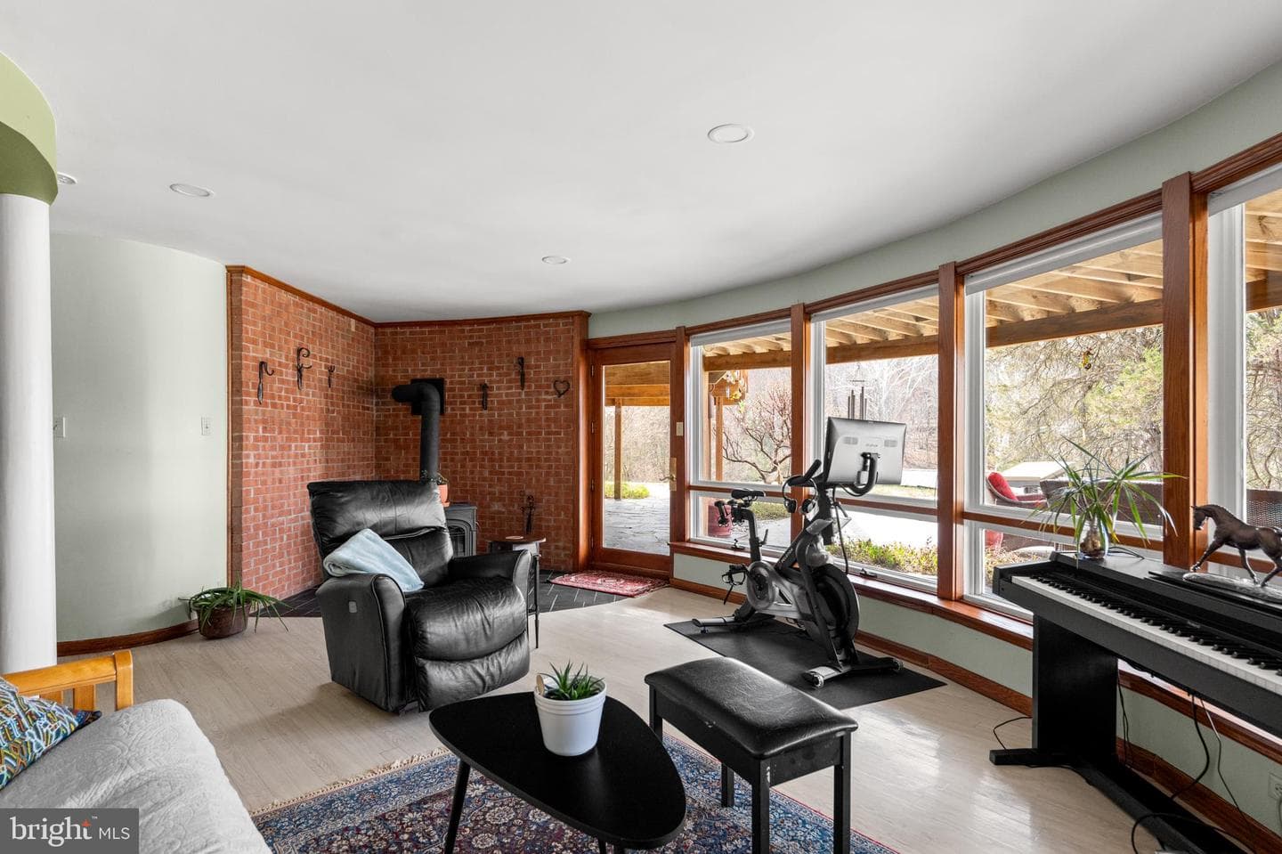 10803 Crest Hill Road photo 13