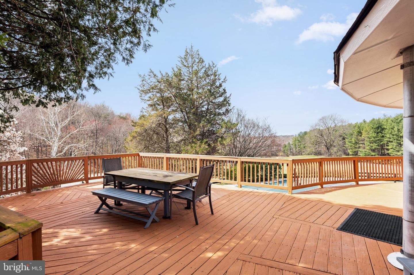 10803 Crest Hill Road photo 17
