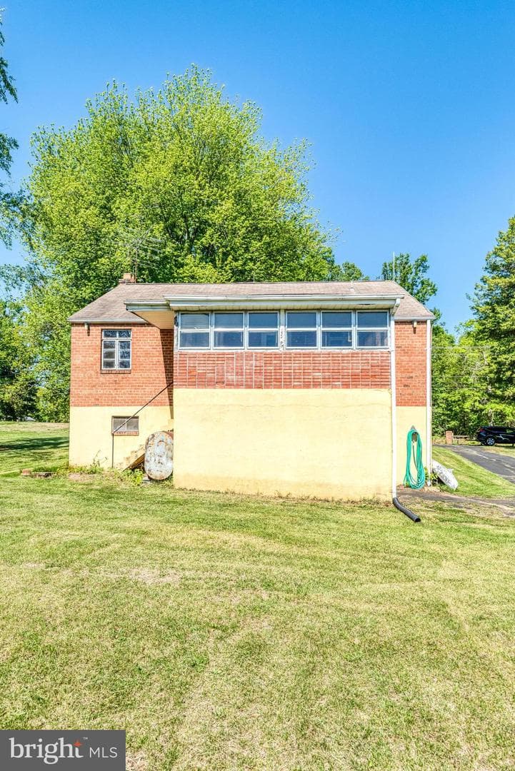 8083 Frytown Road photo 32