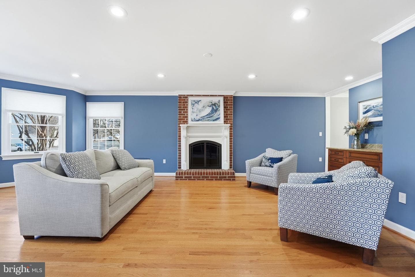 114 Erin Drive photo 23