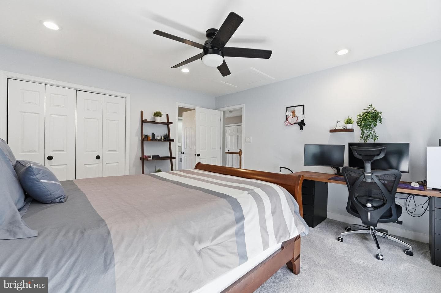 114 Erin Drive photo 39