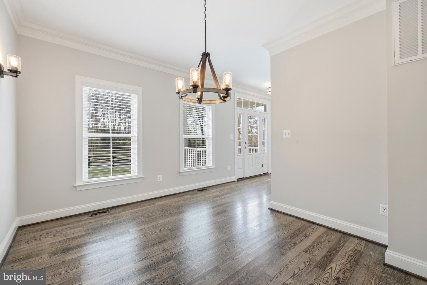 7135 Leeds Manor Road photo 32
