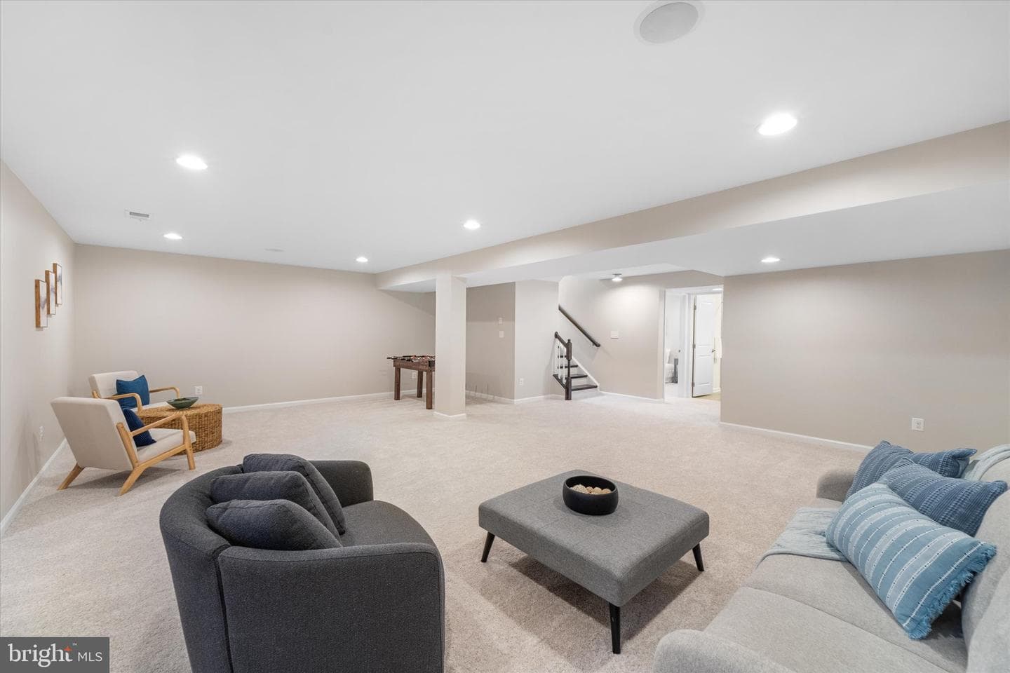 2979 Revere Street photo 38