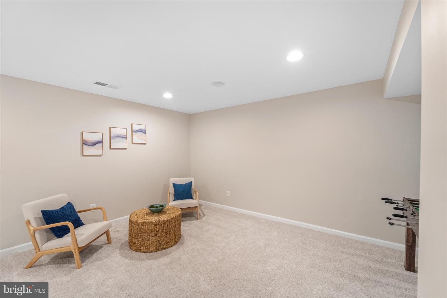 2979 Revere Street photo 40