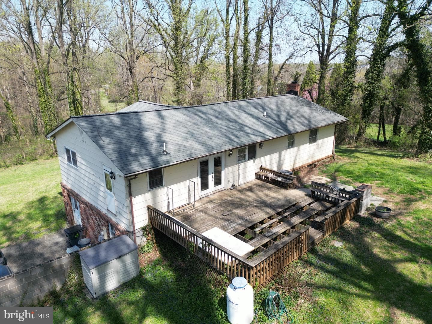 8093 Meetze Road photo 2