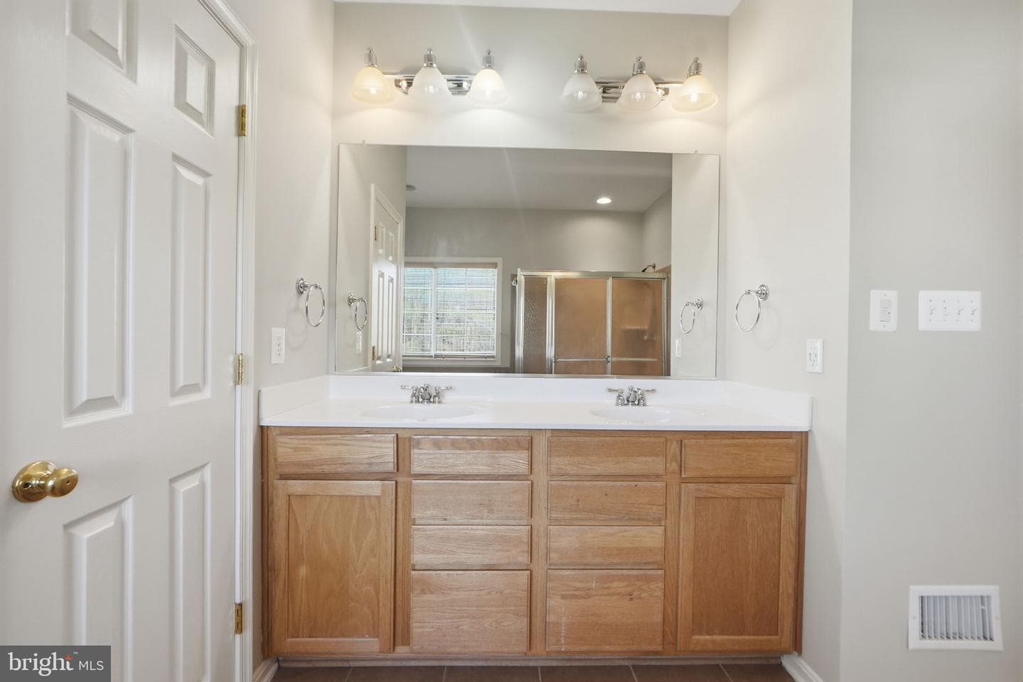 6925 Mill Valley Drive photo 32