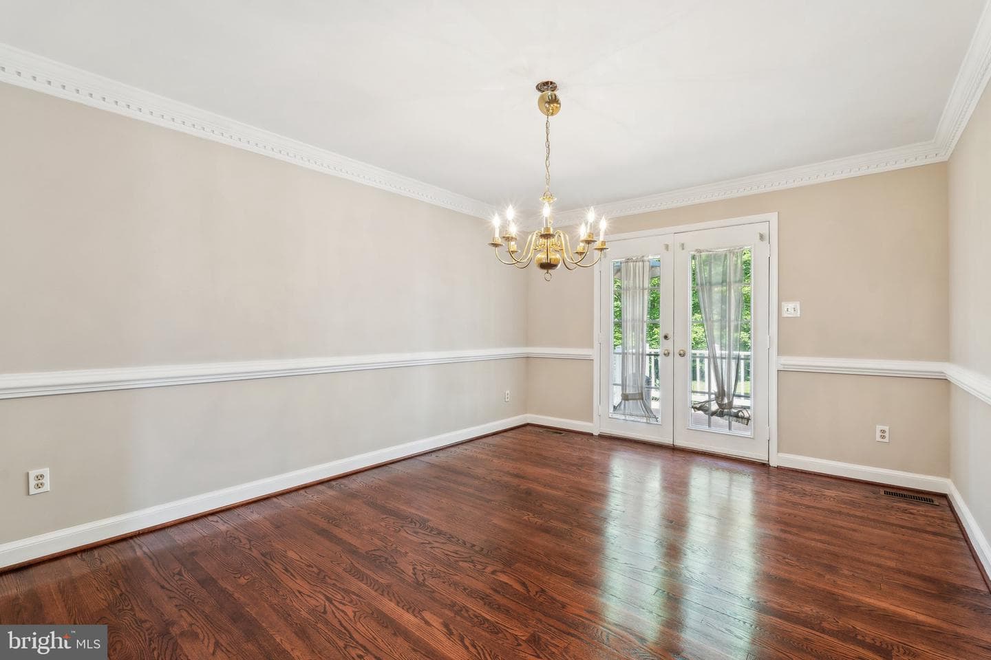 7708 Castlebury Court photo 5
