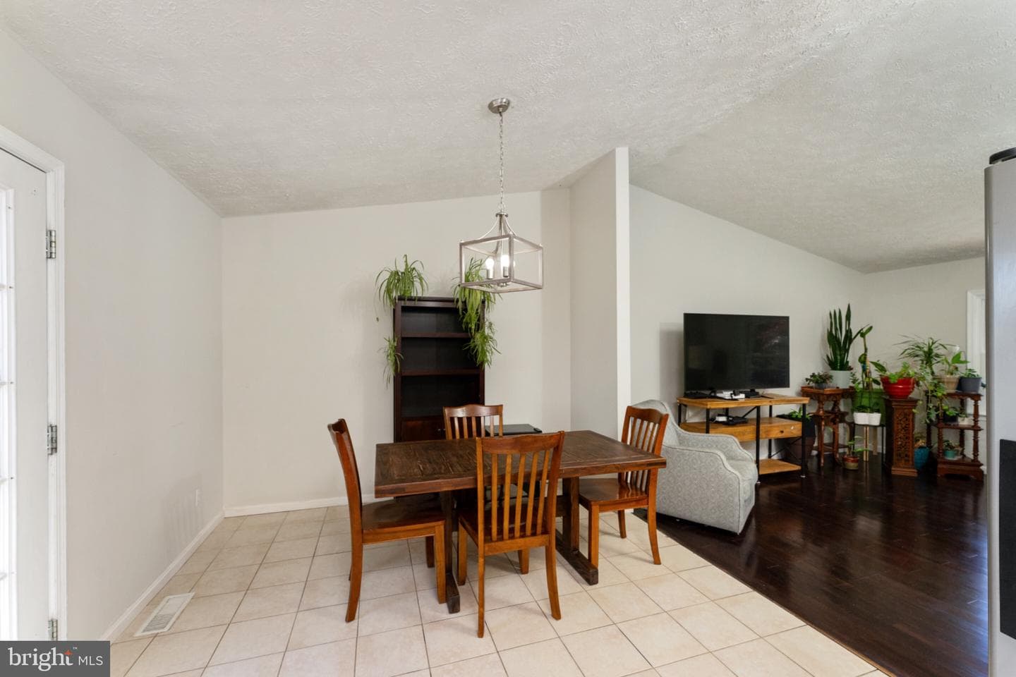 10844 Blake Lane photo 5