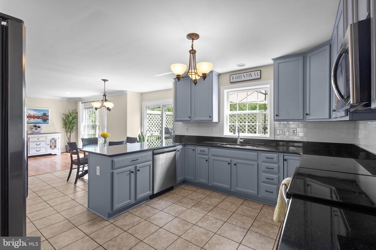 243 Windward Court photo 3