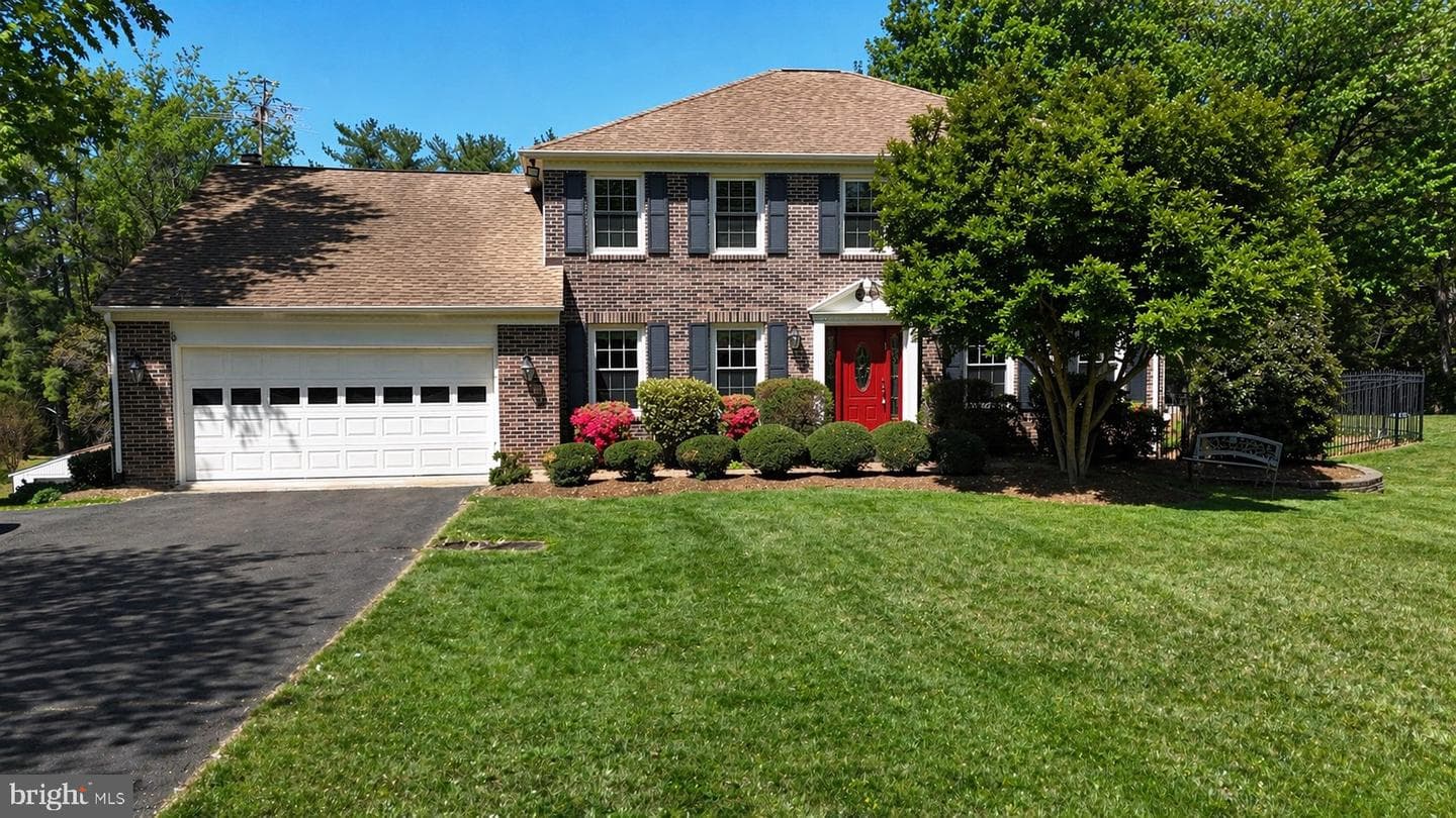 6952 Great Oak Way photo 2
