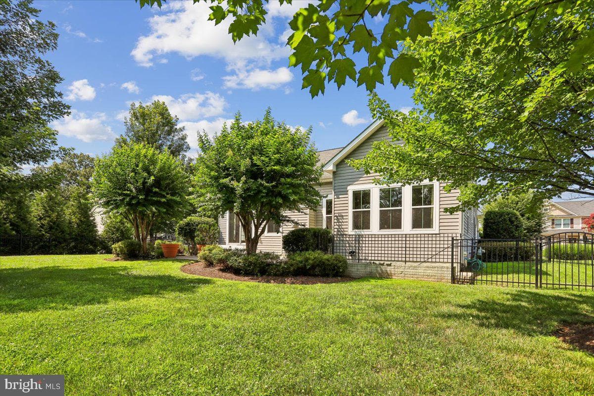 3104 Lake Wesley Court photo 5