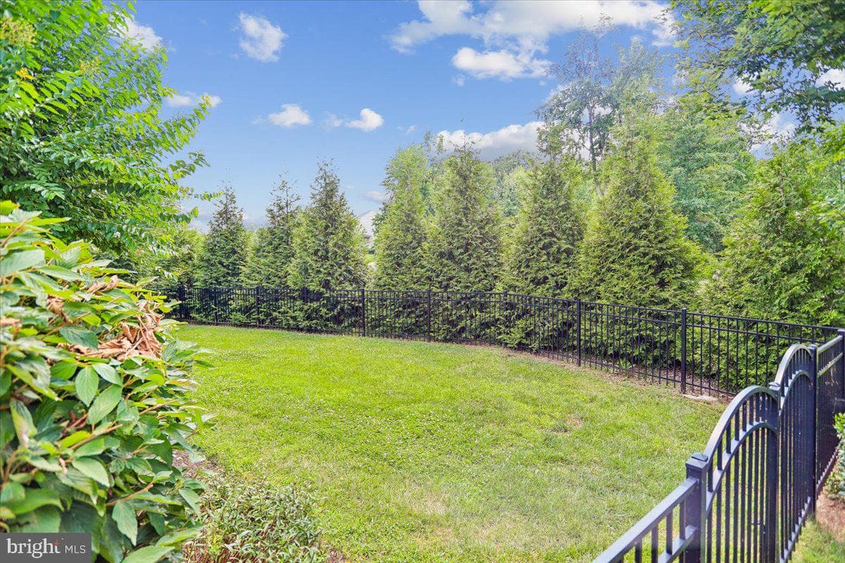 3104 Lake Wesley Court photo 7