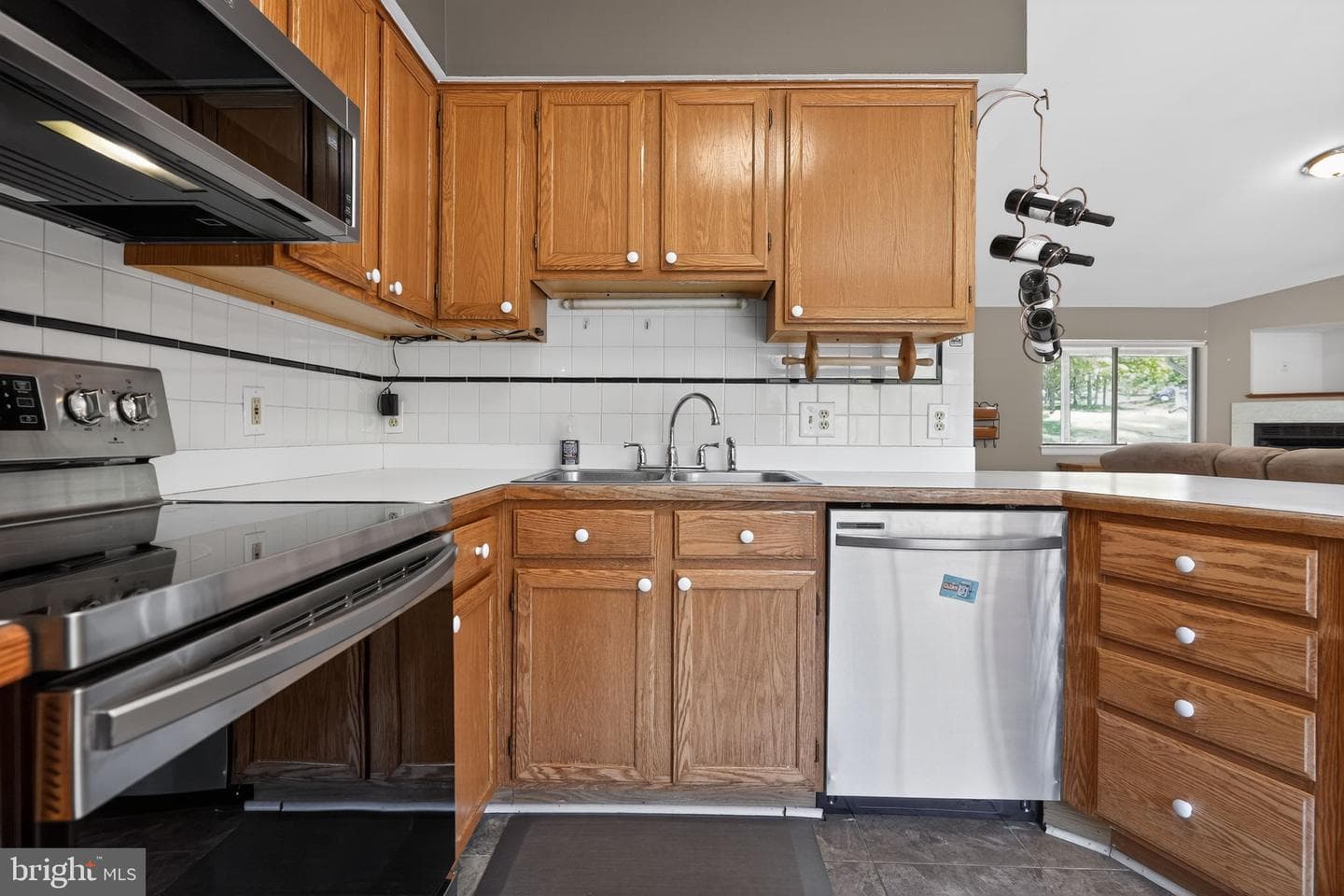 8427 Springs Way Place photo 16