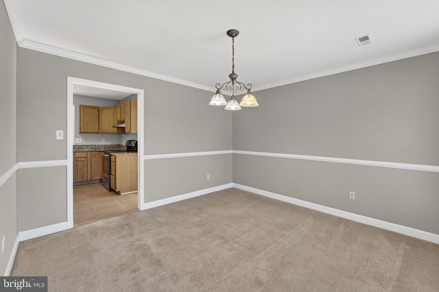 6973 Justin Court E photo 9