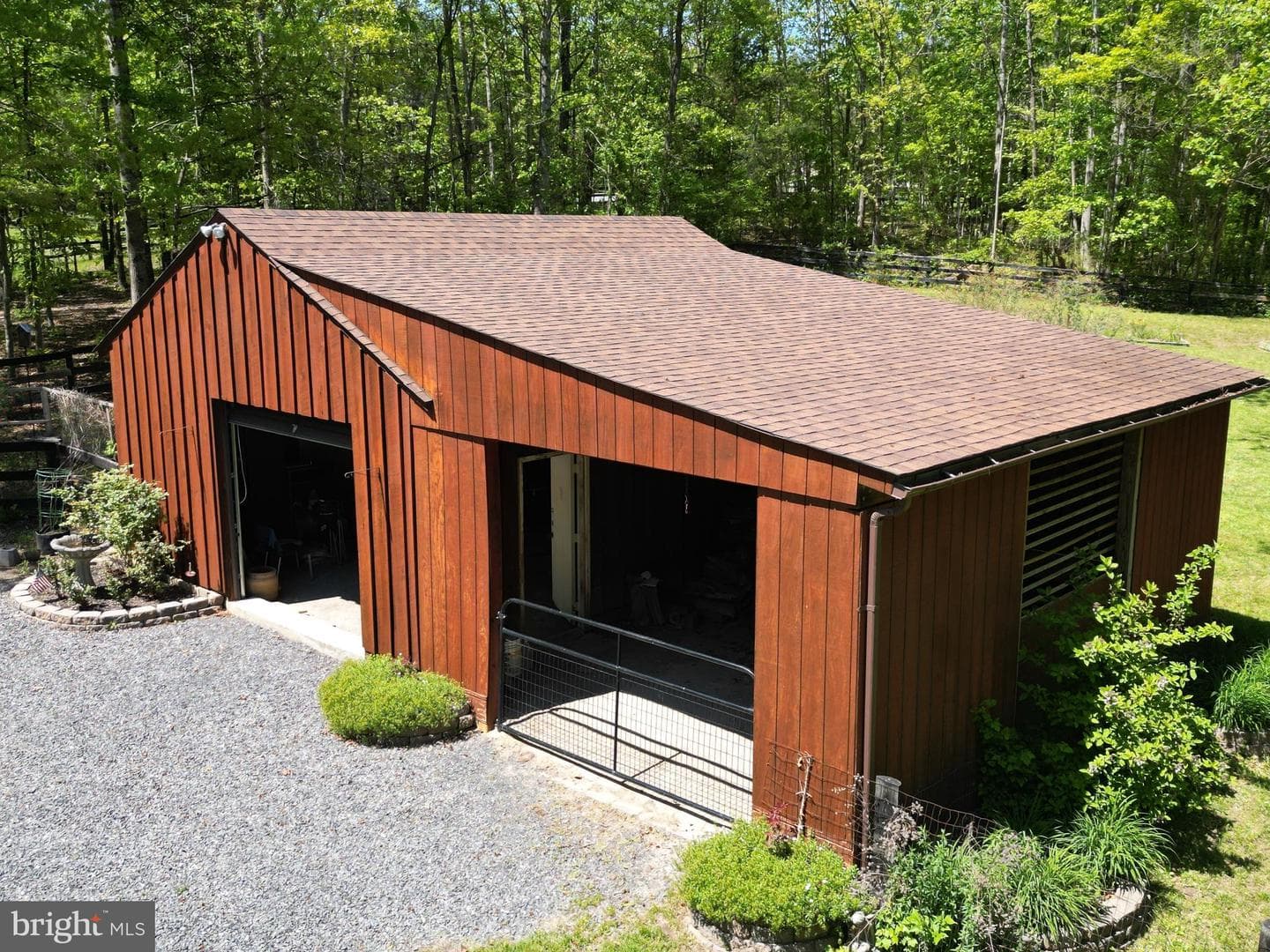 10418 Cliff Mills Rd photo 49