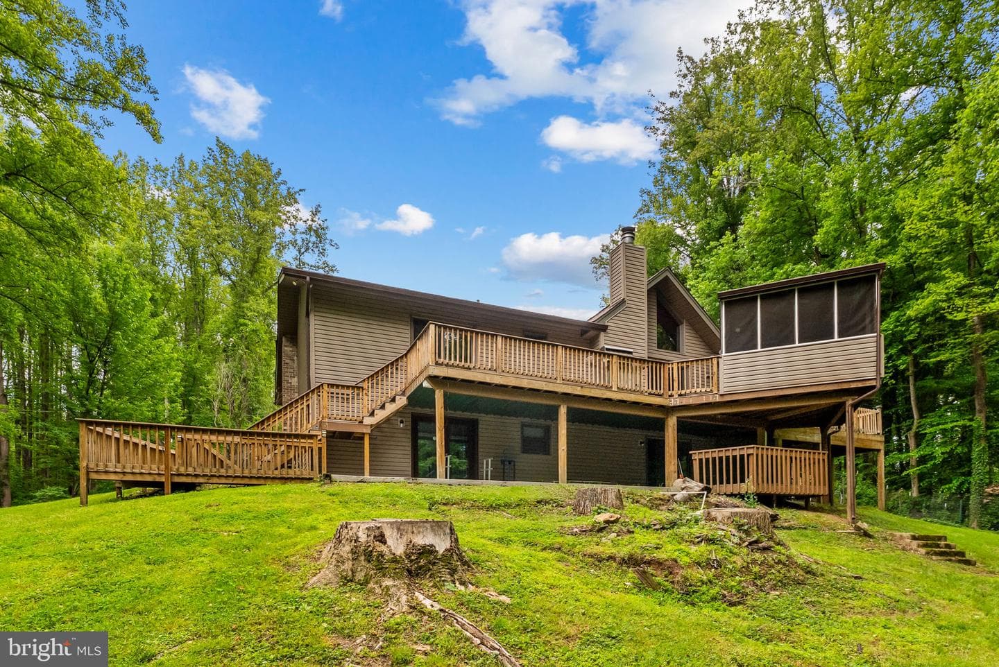 5662 Linden Court photo 45