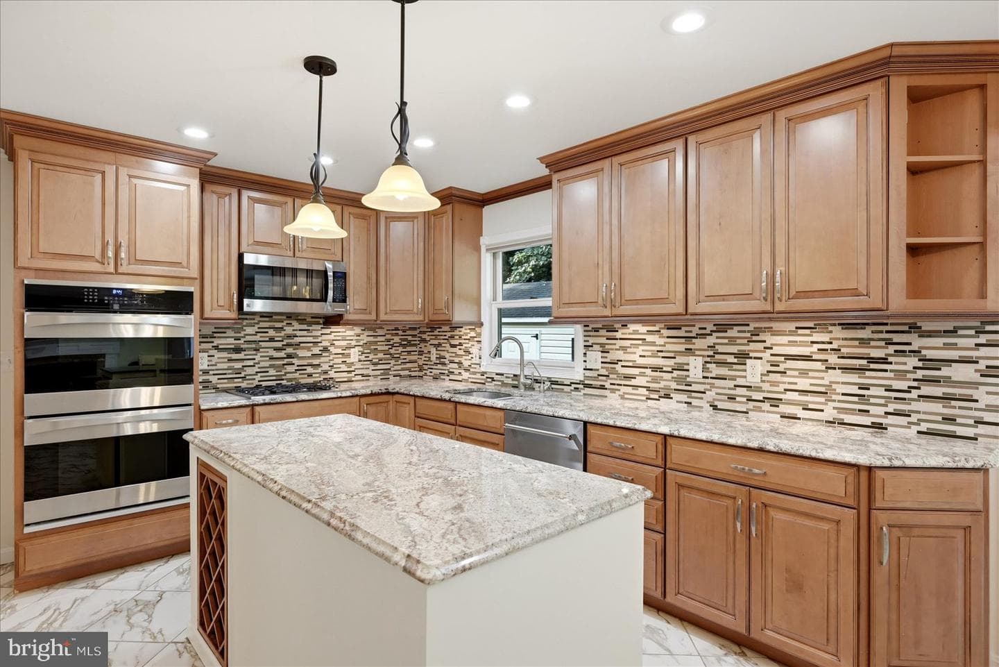 9516 Primrose Lane, Marshall