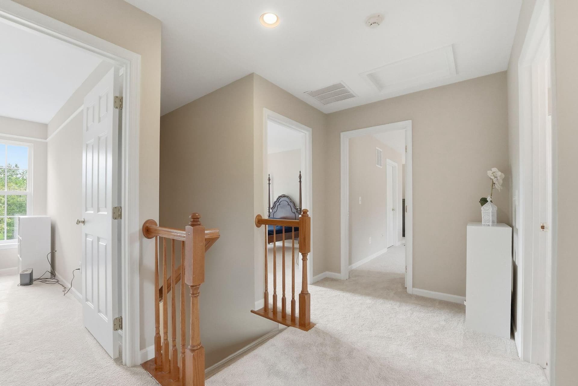 6686 Clarkes Meadow Drive photo 29