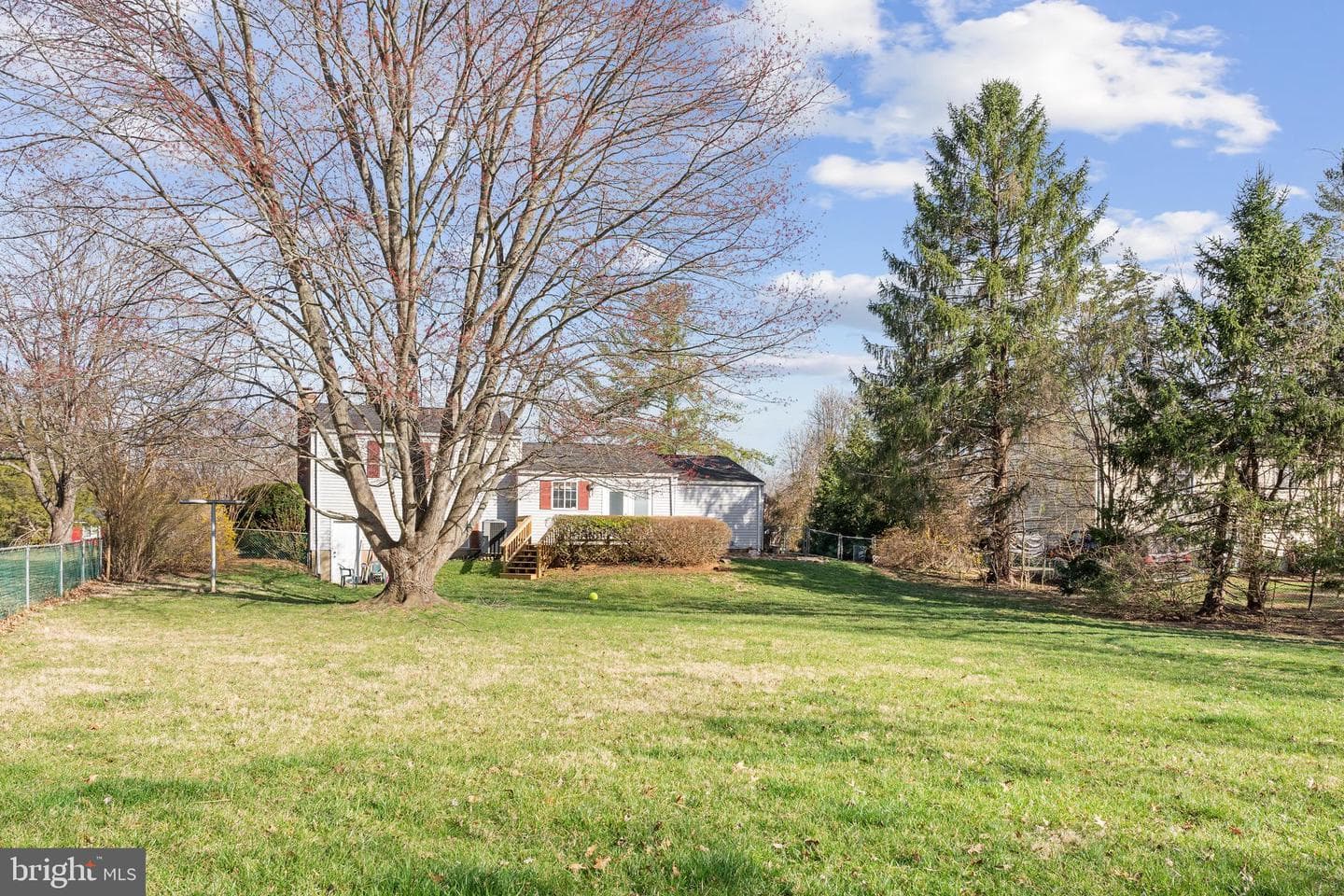 6439 Lancaster Dr photo 29