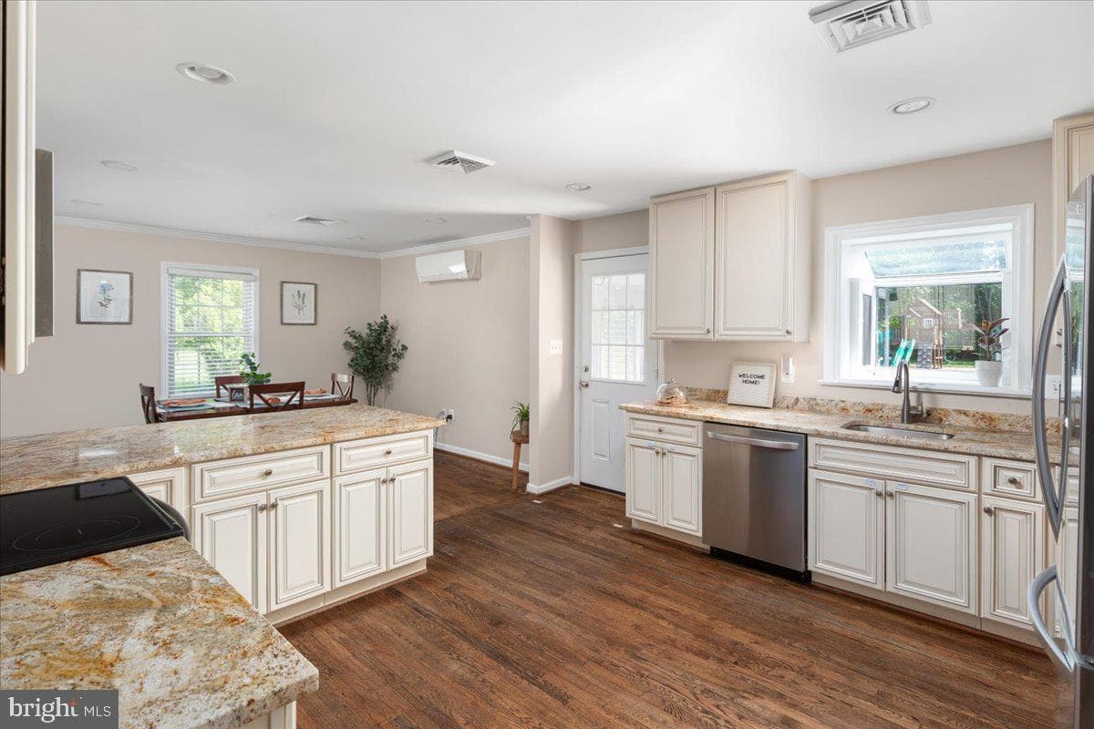 5078 Rock Springs Rd. photo 11