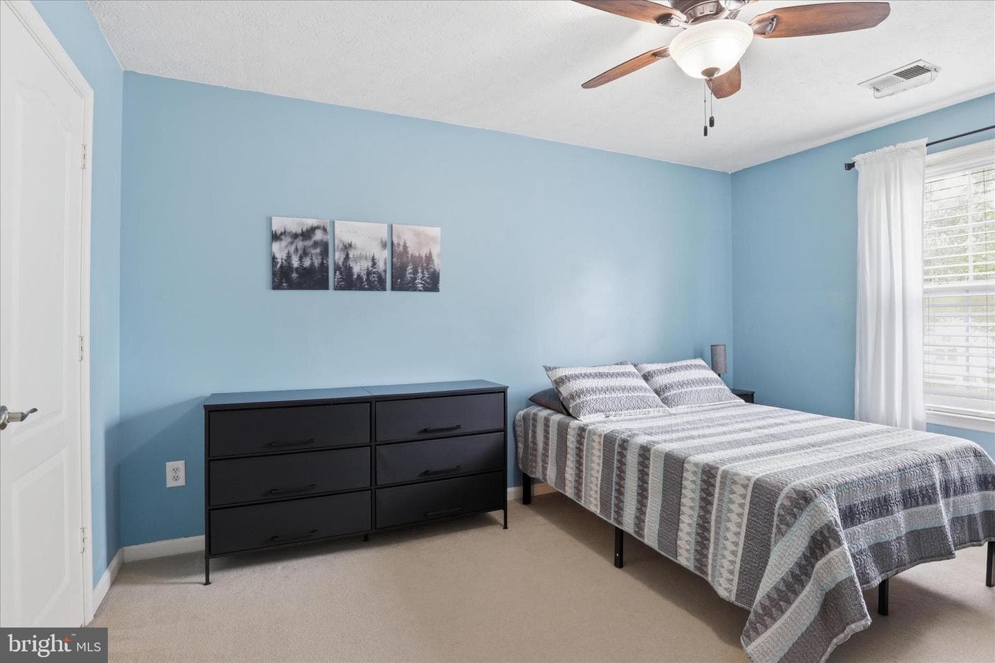 265 Fox Chase Street photo 33
