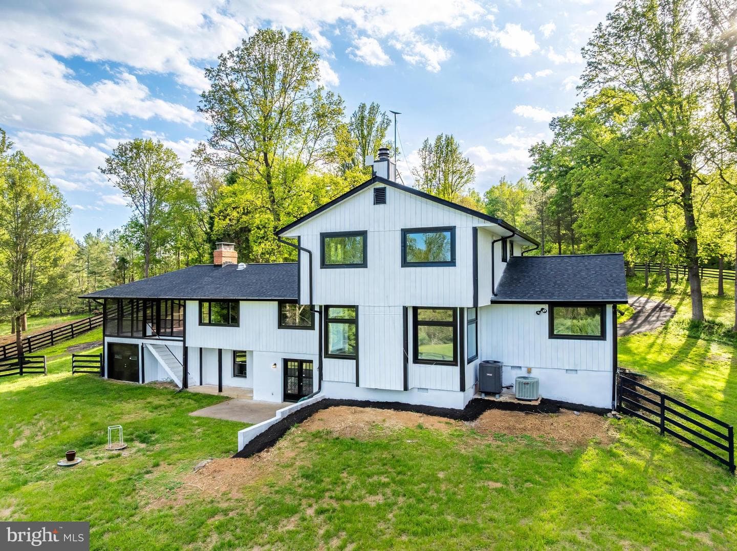 6891 Wilson Rd photo 7