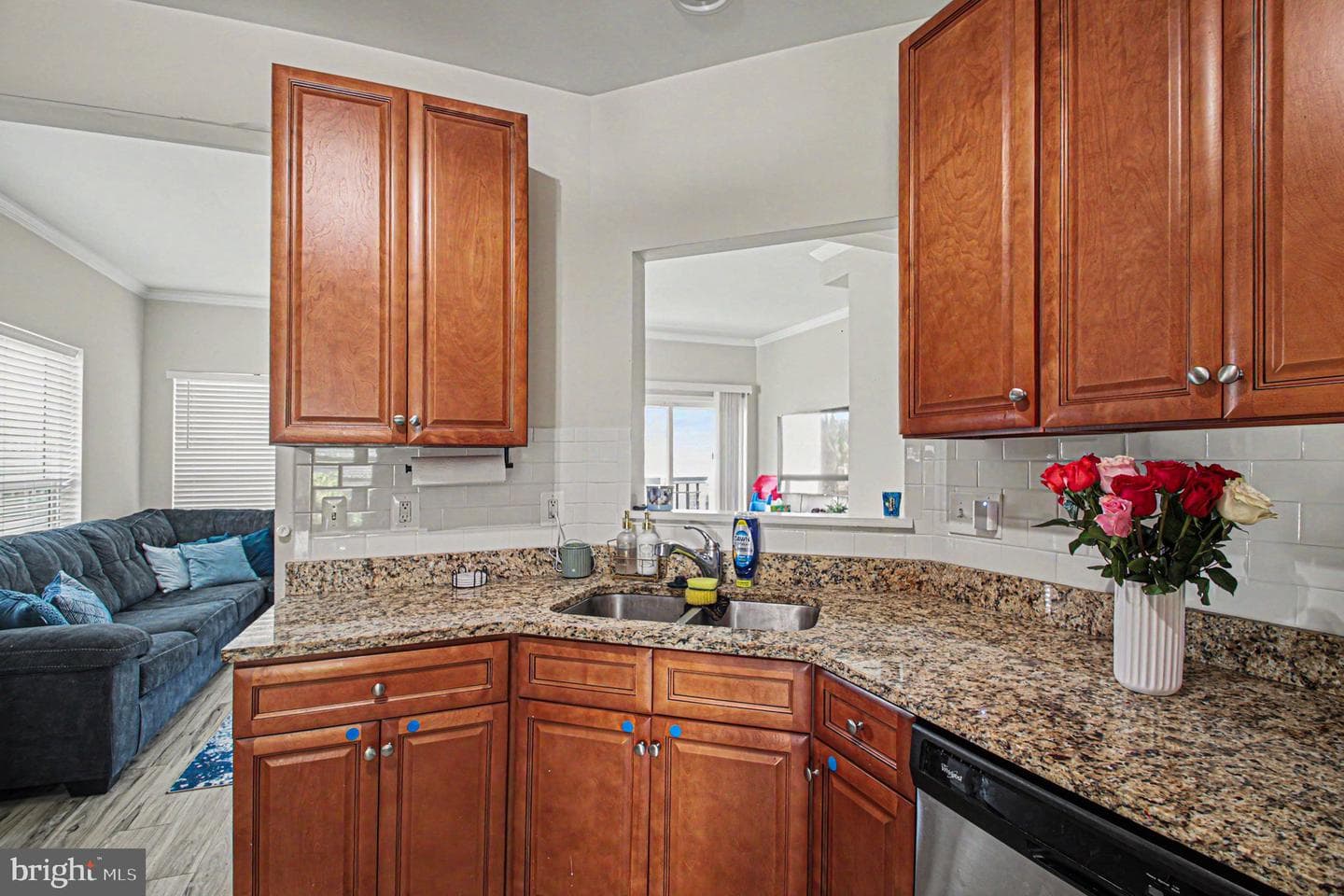 6182 Newton Lane Lane photo 9