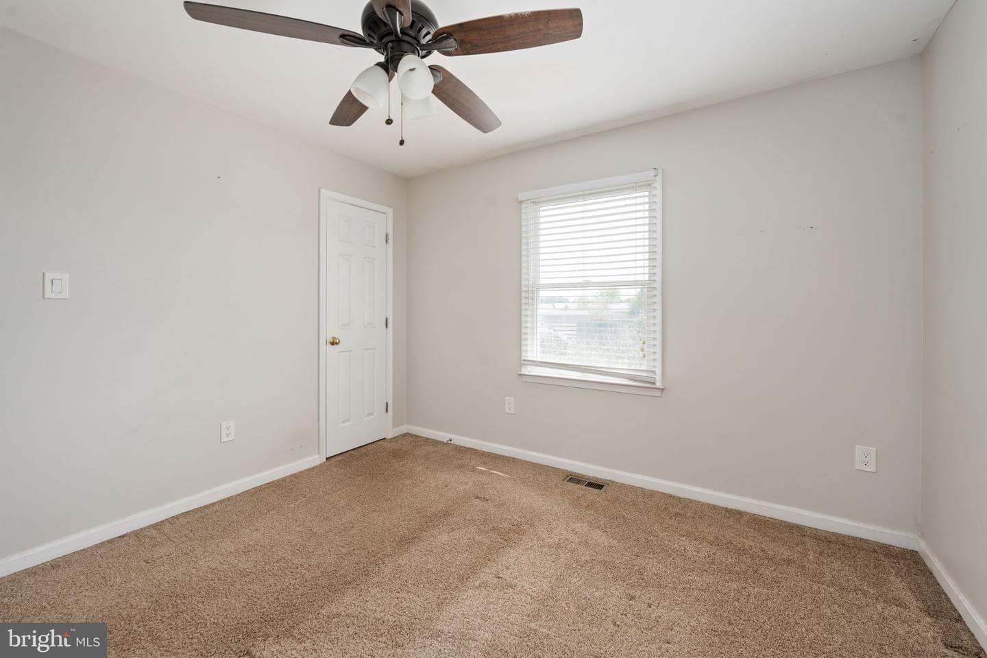 11211 Wolfe Court photo 29