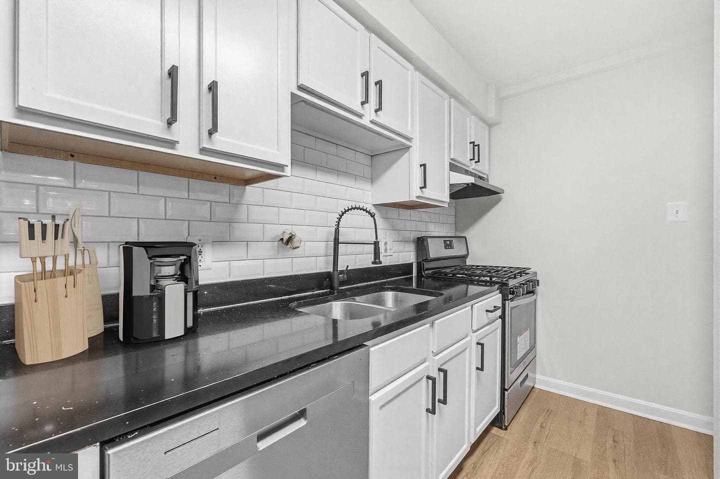 635 Waterloo Road #222 photo 14