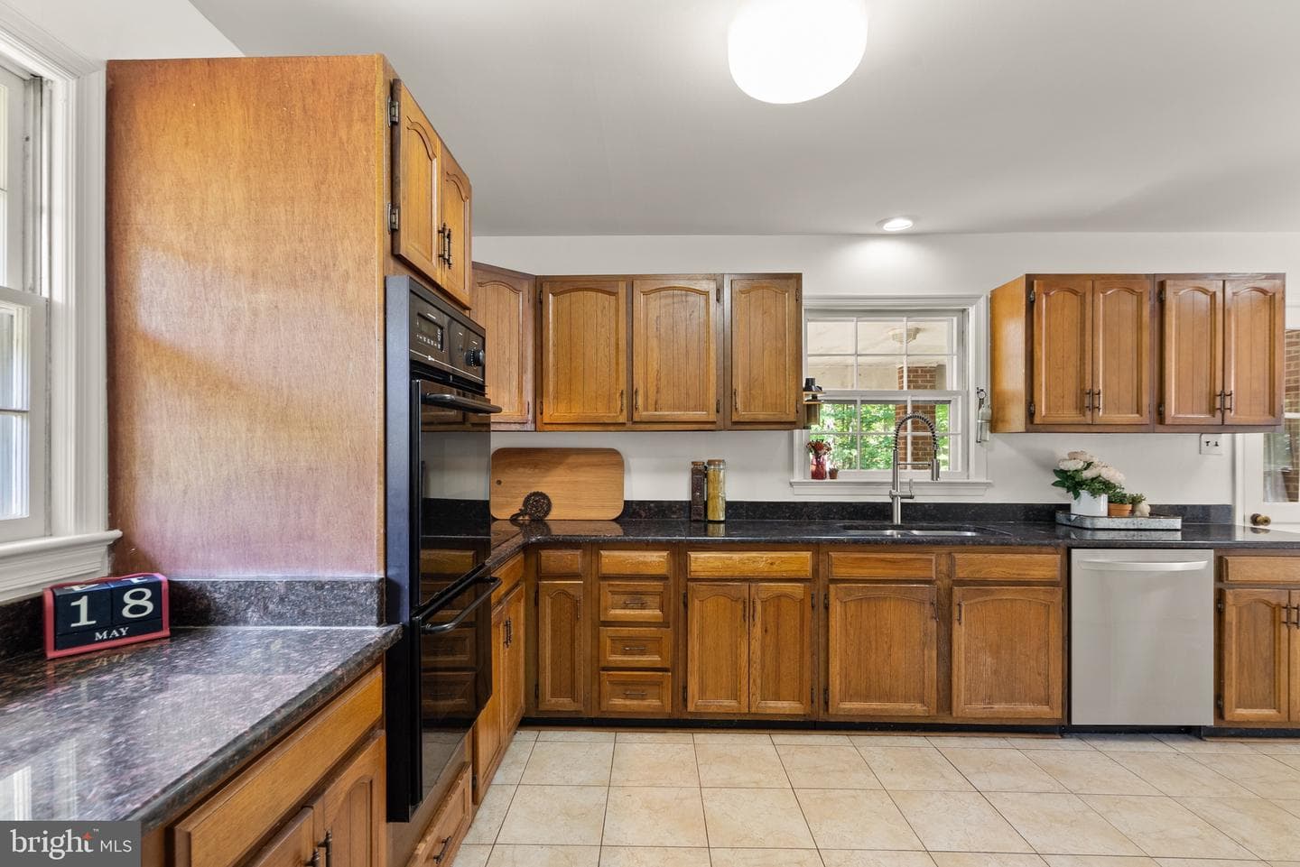 8131 Tall Pines Lane photo 7