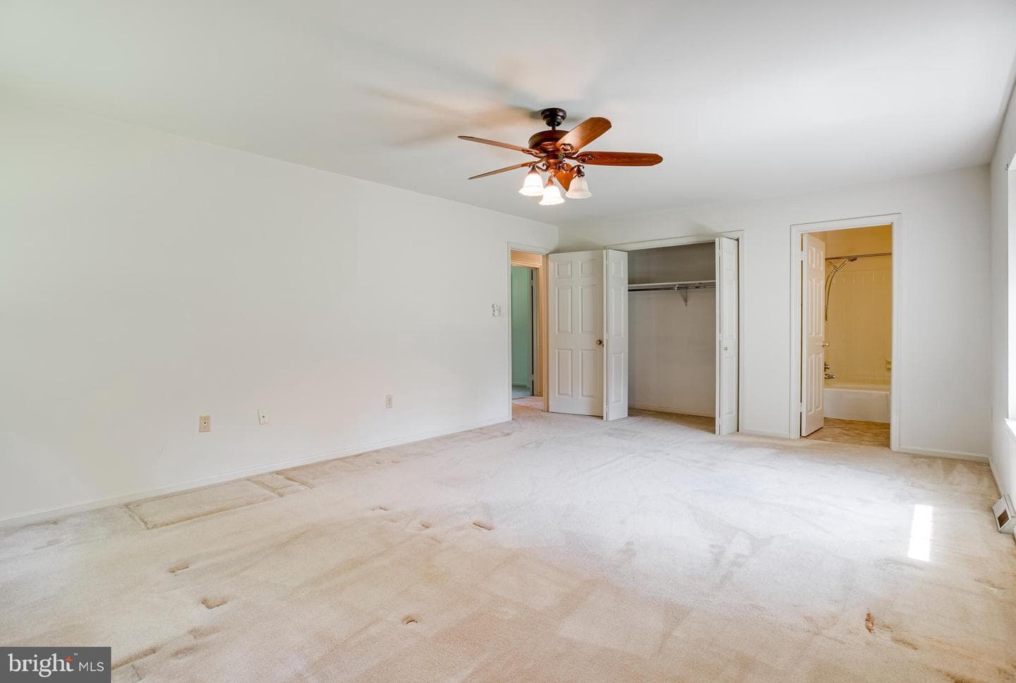 7077 Westmoreland Drive photo 23