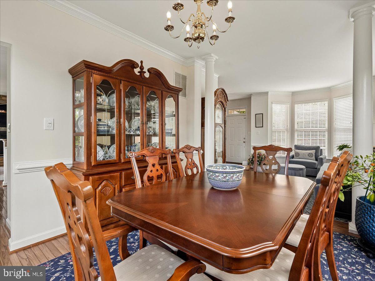 530 Estate Avenue photo 16