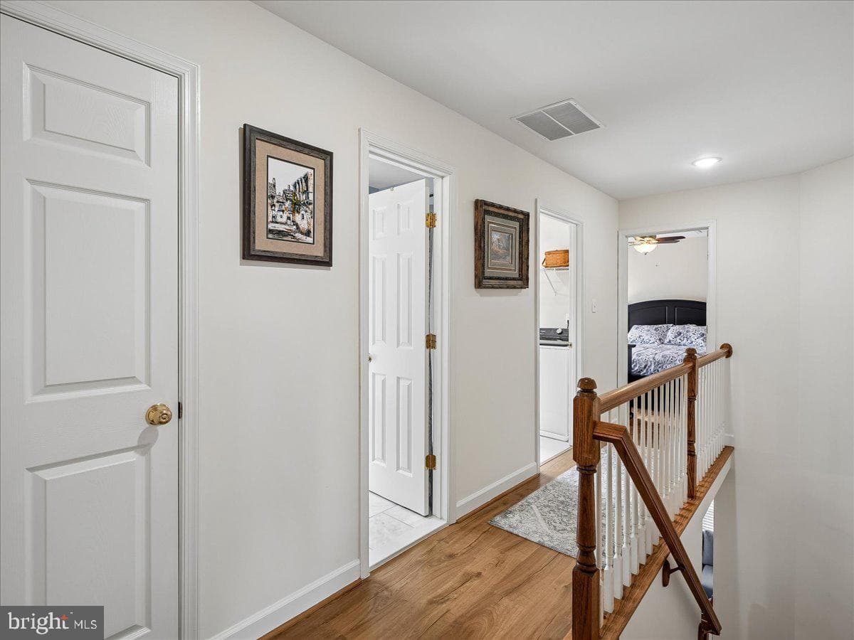 530 Estate Avenue photo 42