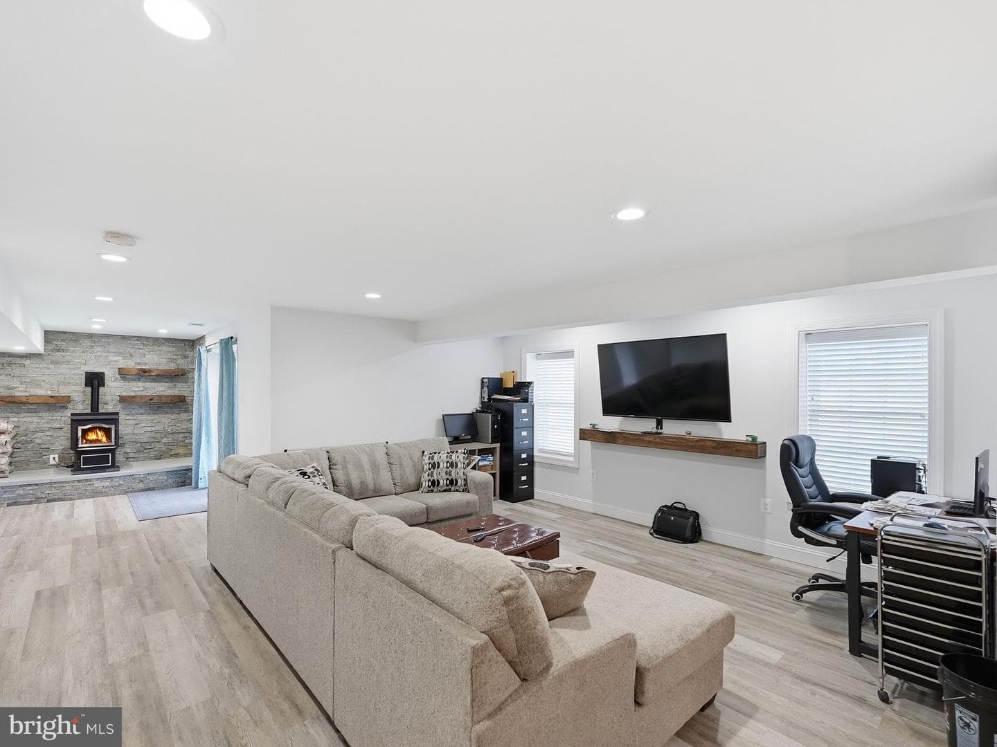 12140 Brent Town Road photo 50