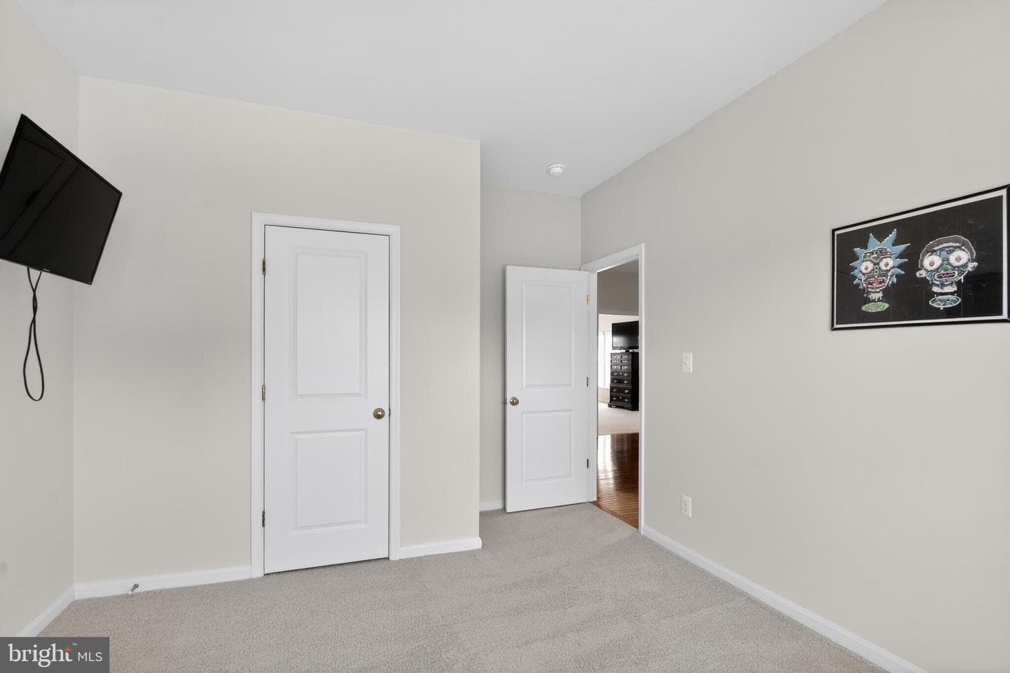 7153 Comrie Court photo 40