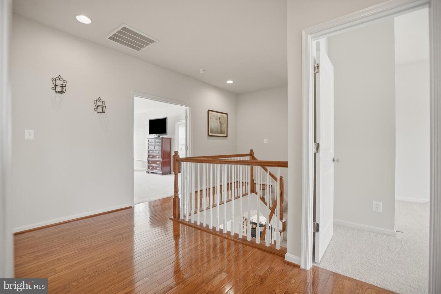 7153 Comrie Court photo 41