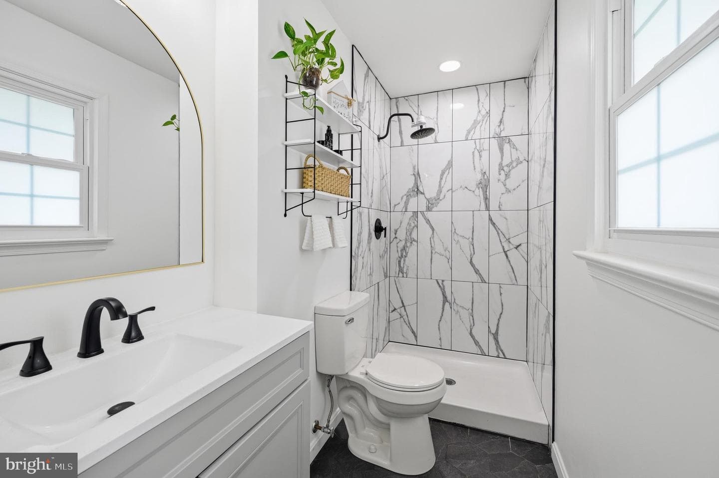 7473 Kennedy Road photo 12