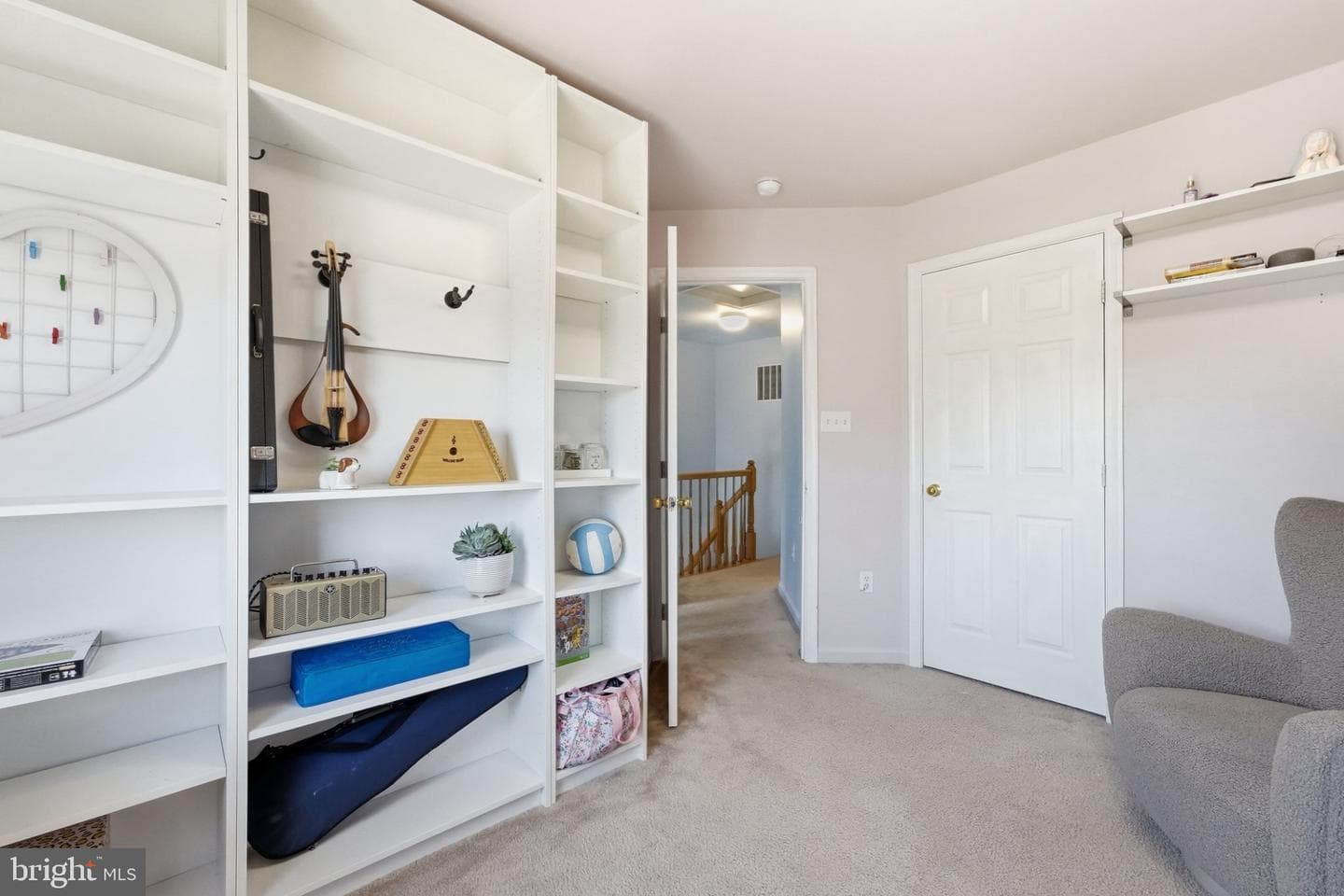 53 Sire Way photo 16