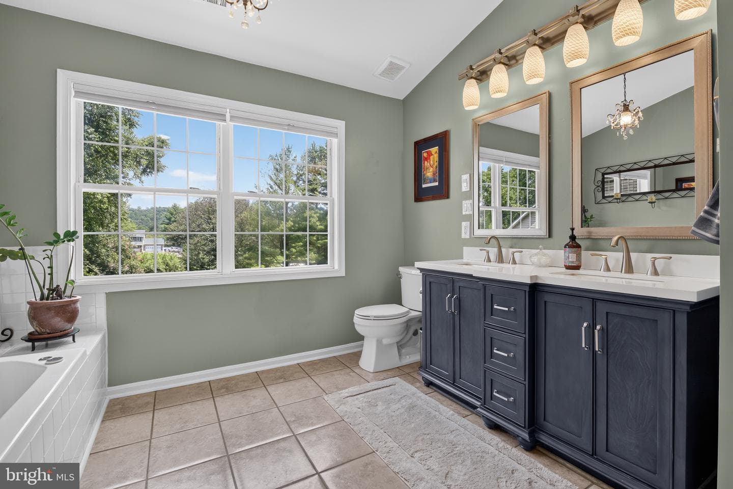 6404 Cotswold Way photo 23