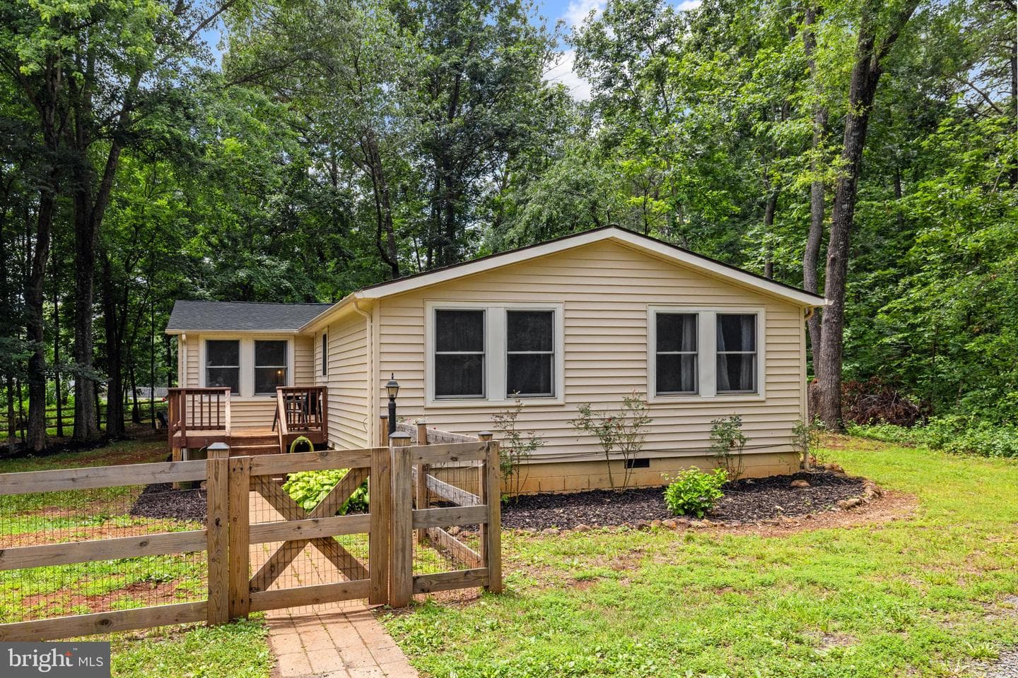 9448 Green Road, Midland